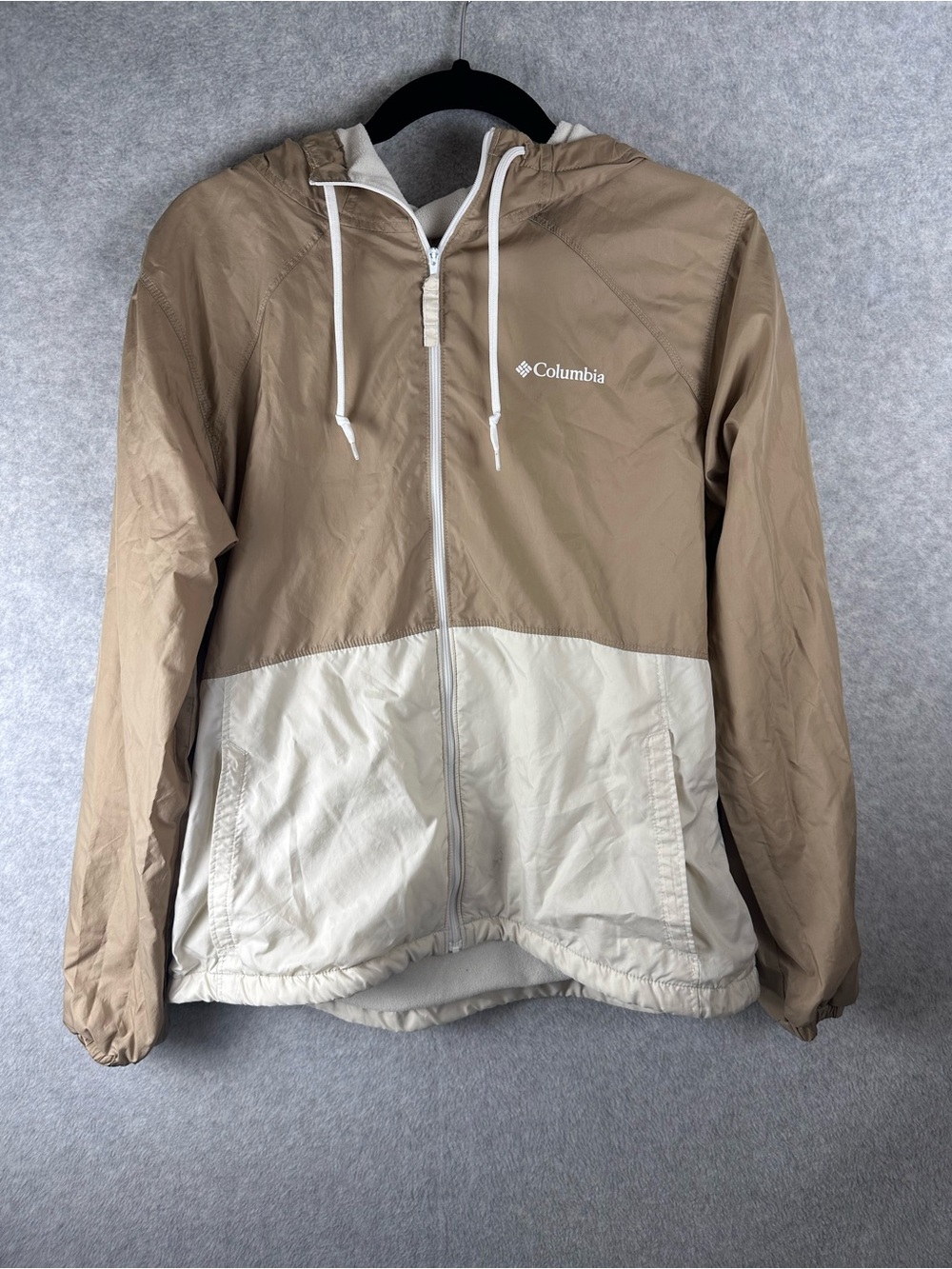 Columbia Two-Tone Hooded Windbreaker - Tan & Cream